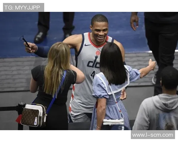 足球明星与黑帮老大之间的生死较量谁能赢得最终荣耀与尊严 足球明星与黑帮老大之间的生死较量谁能赢得最终荣耀与尊严