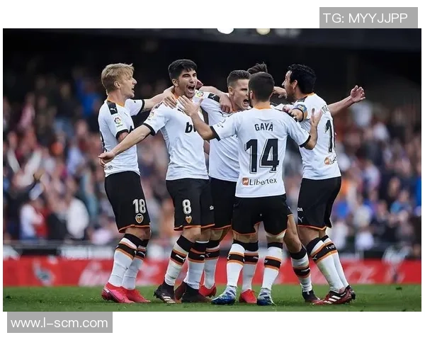 足球明星精彩瞬间视频剪辑集锦让你领略球场风采与激情对决 足球明星精彩瞬间视频剪辑集锦让你领略球场风采与激情对决